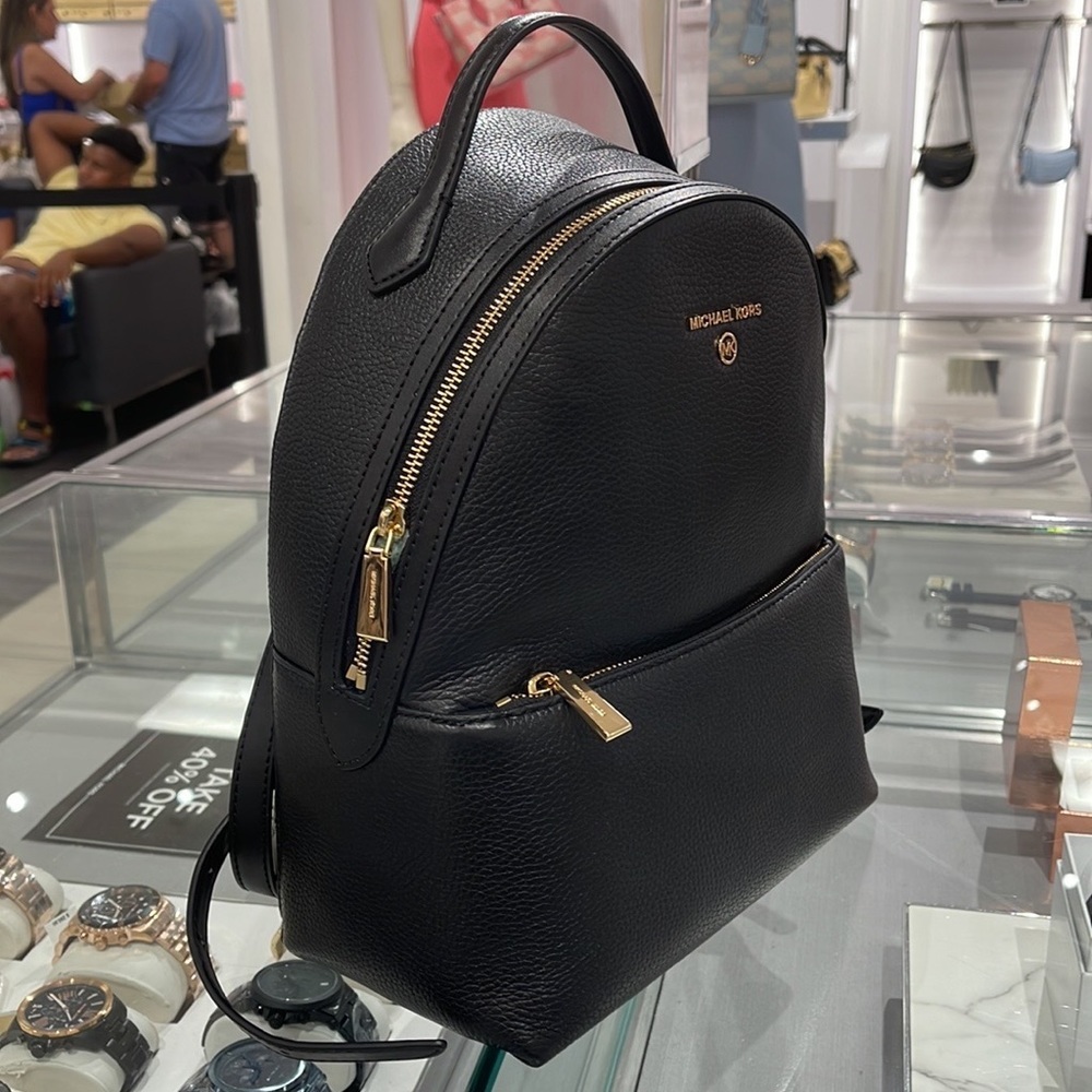 Michael Kors Womens Valerie Medium Logo Backpack 30F2G9VB2B
Black
NWT - Picture 3 of 16